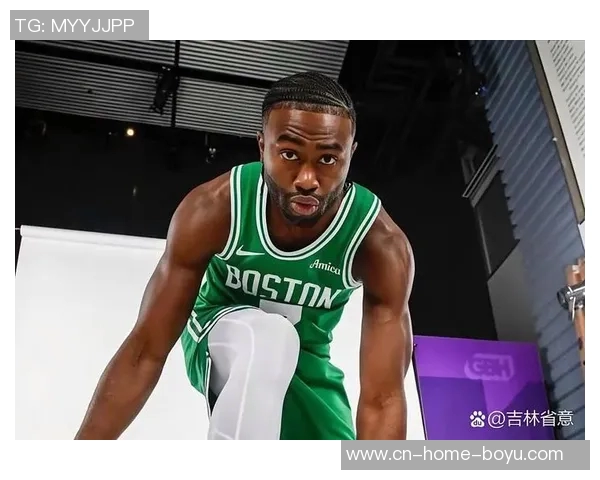 杰伦布朗本赛季表现惊艳场均301分63篮板5助攻真实命中率超60