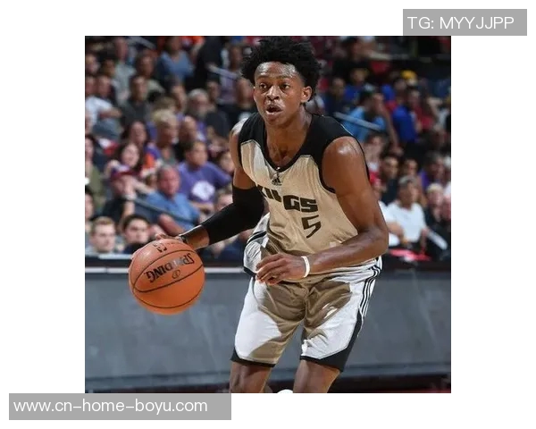 米奇称赞福克斯末节表现如怪兽般强势完全掌控比赛局势